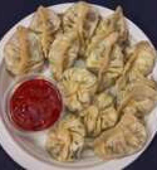 Chicken Steamed Momos [8 Pieces]