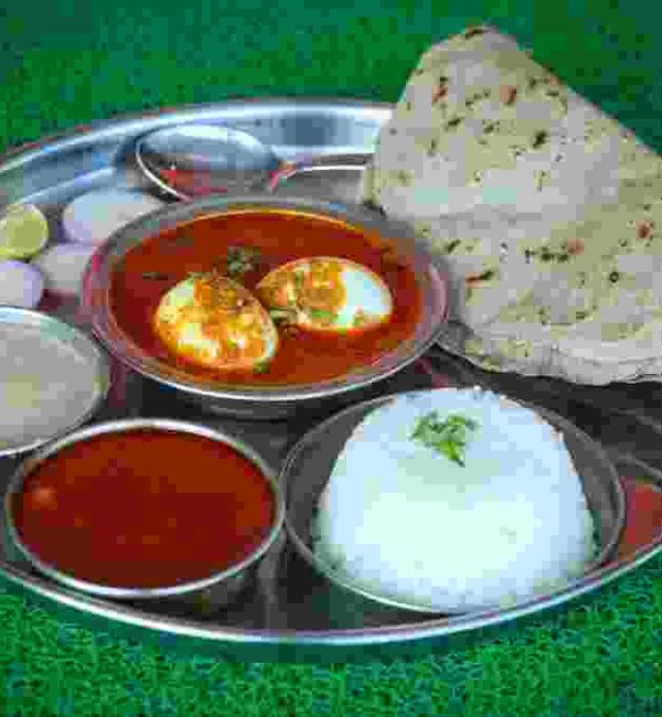 Anda Curry Thali