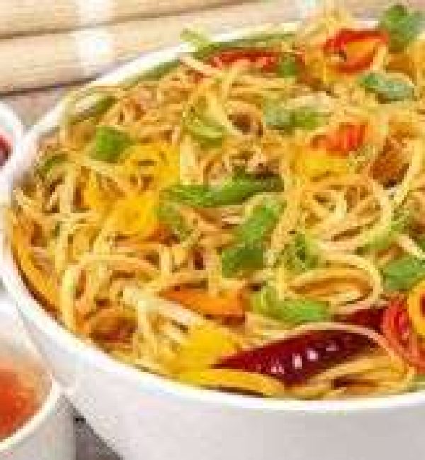 Veg Hakka Noodles