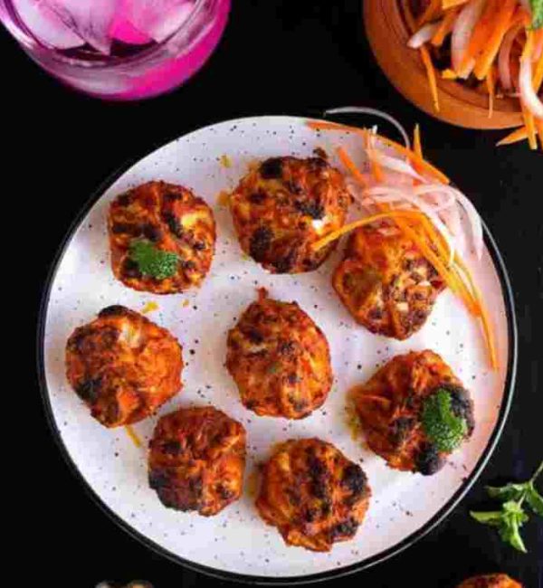 Chicken Tandoor Momos Messiah