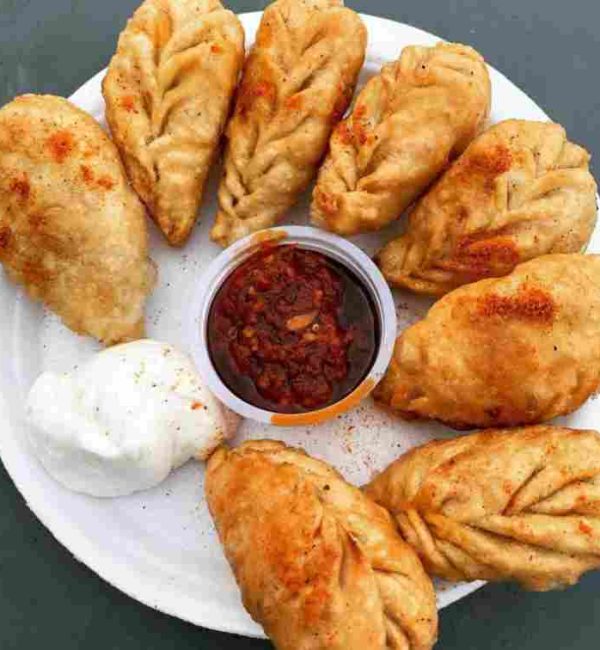 Veg Fried Momos [8 Pieces]